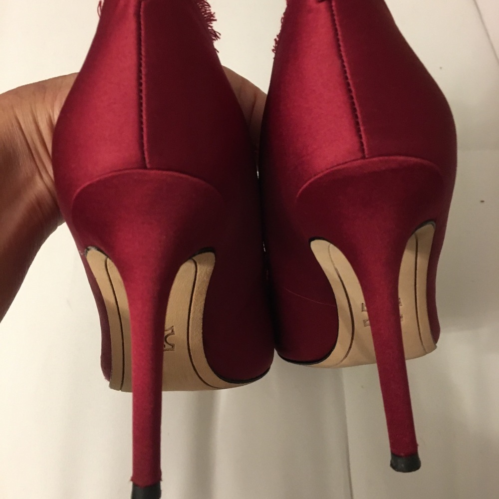Sam Edelman Red Pointed-Toe Fringe Pump - Picture 4 of 6